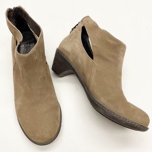 Dansko Barcelona Collection Bonita Ankle Boot Beige Tan 38